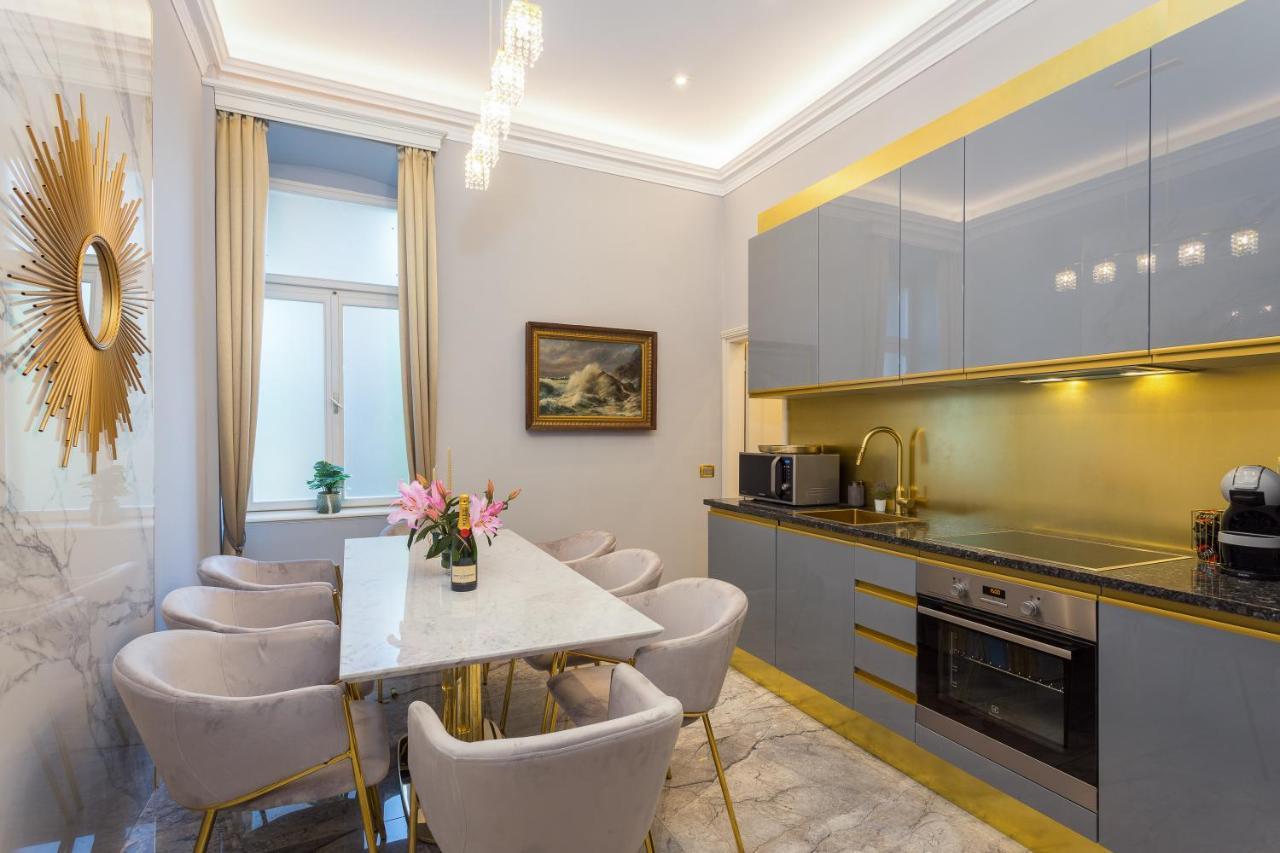 Superb Arena View Apartment Pula Exterior photo